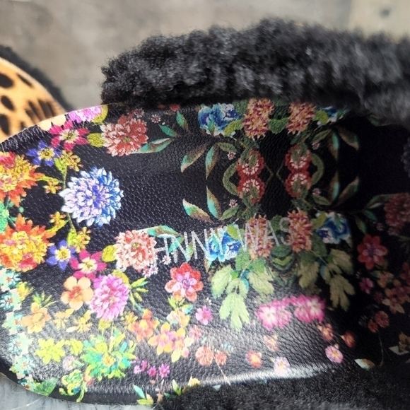 New Johnny Was Cheetah Print Calf Hair Mules 7 - Picture 12 of 13